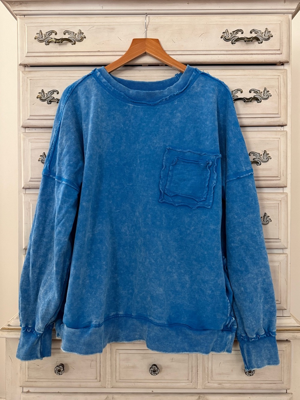 Blue Mineral Wash Cotton Pocketed Sweatshirt